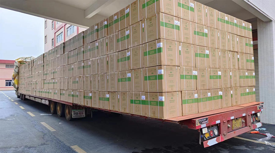 場面壯觀！國內(nèi)某知名品牌客戶2000臺波輪洗衣機高效裝柜完畢